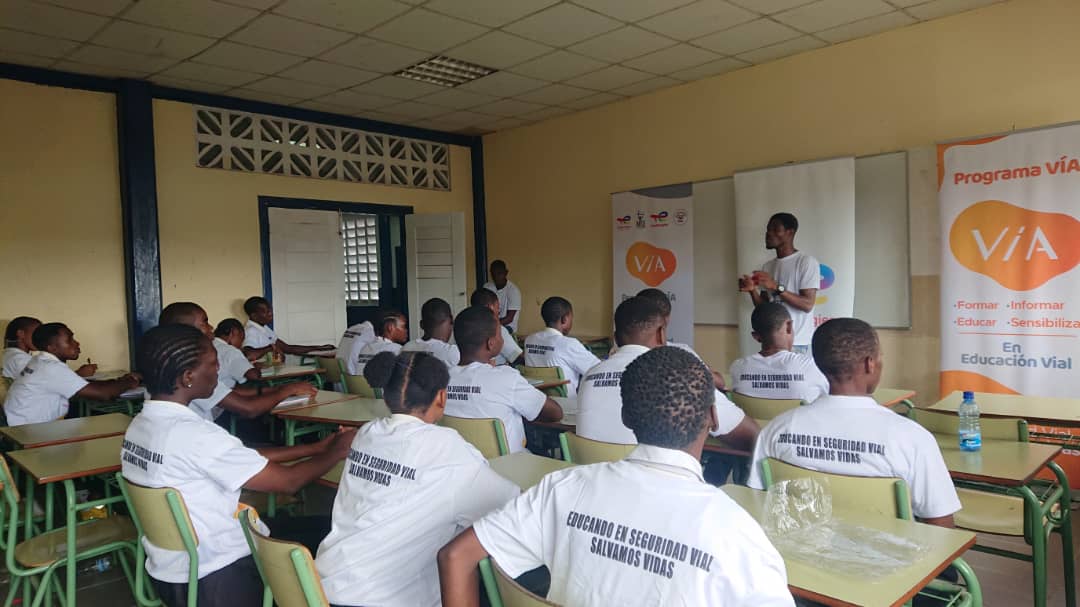 Colegio Padre Sialo Bata